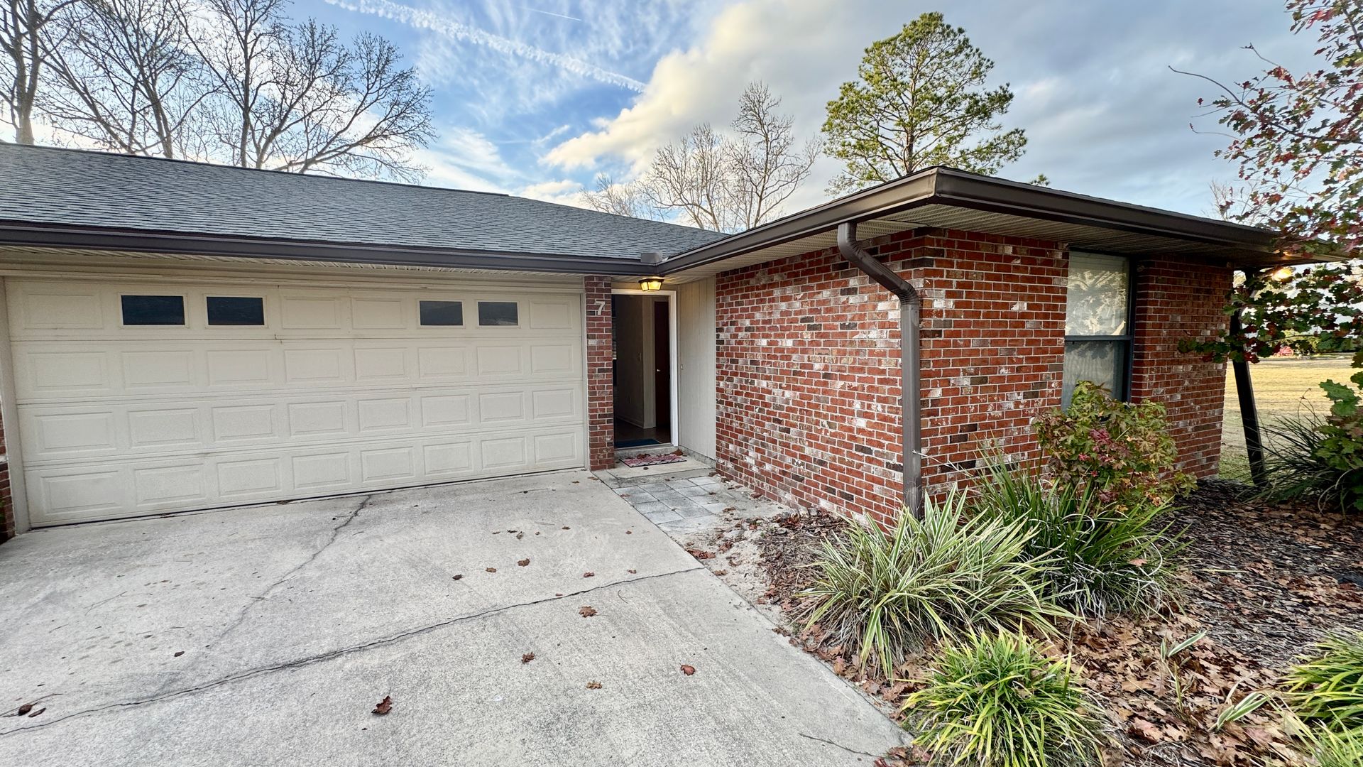 Alachua House: 6330 NW 106th Place #7