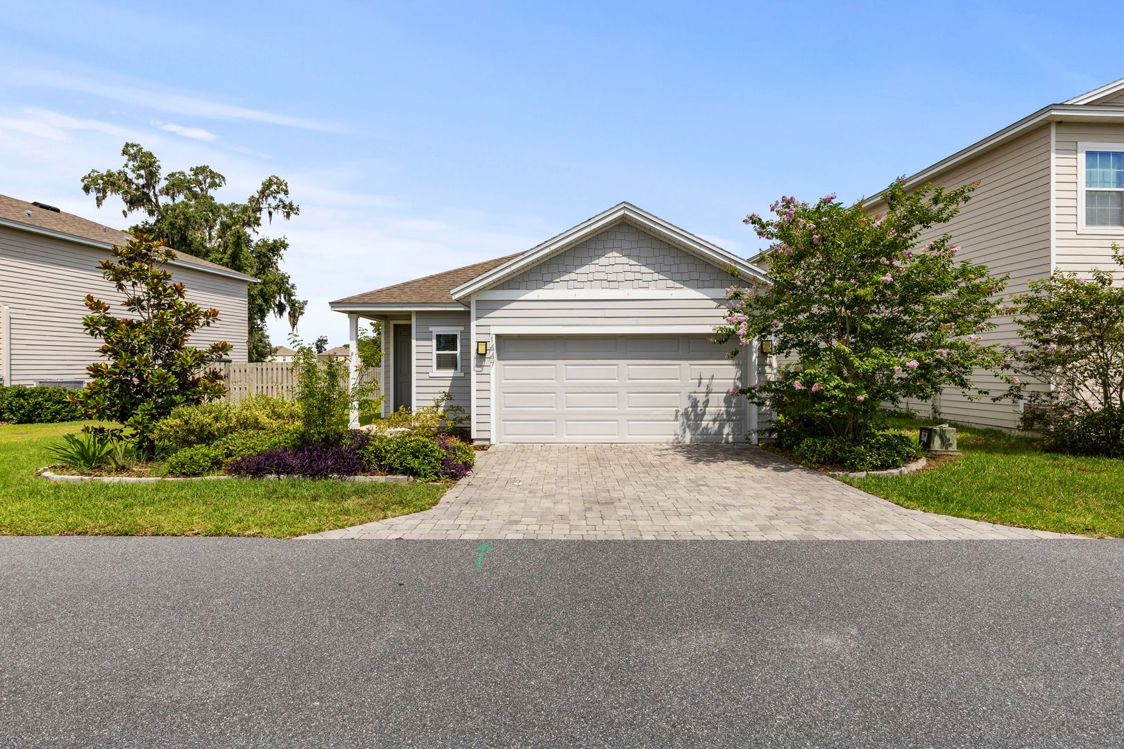 Newberry House: 1447 NW 136th Blvd