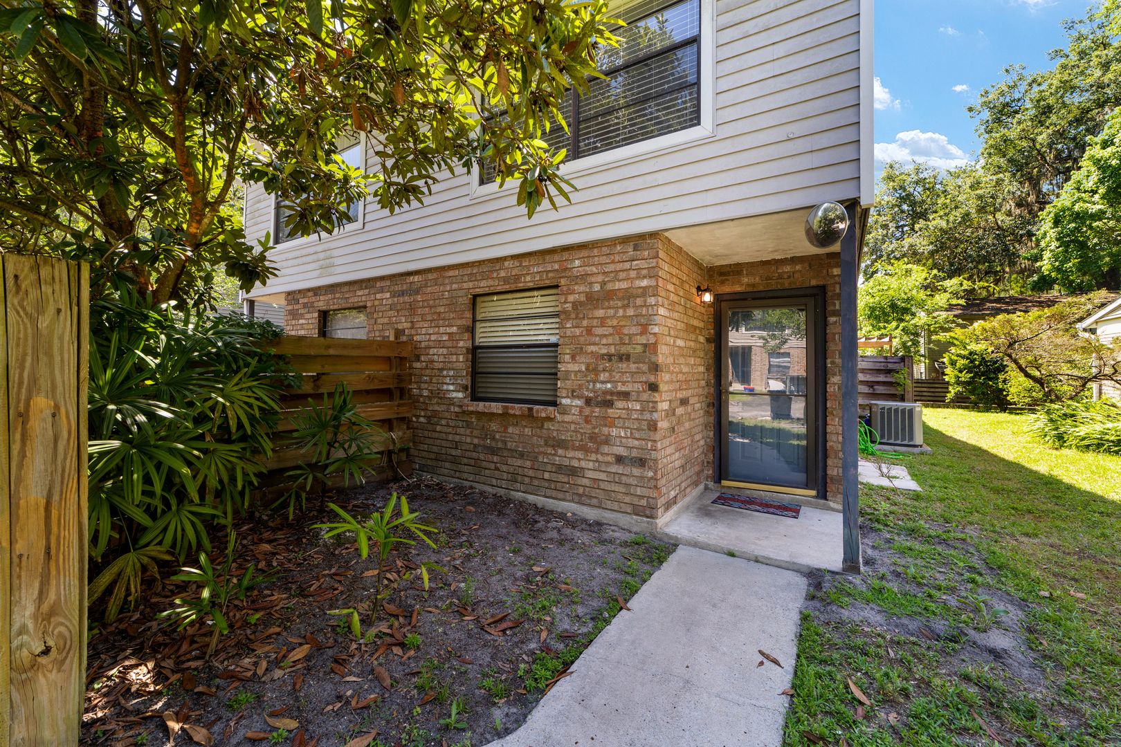 Gainesville Townhome: 4623 SW 44 Lane