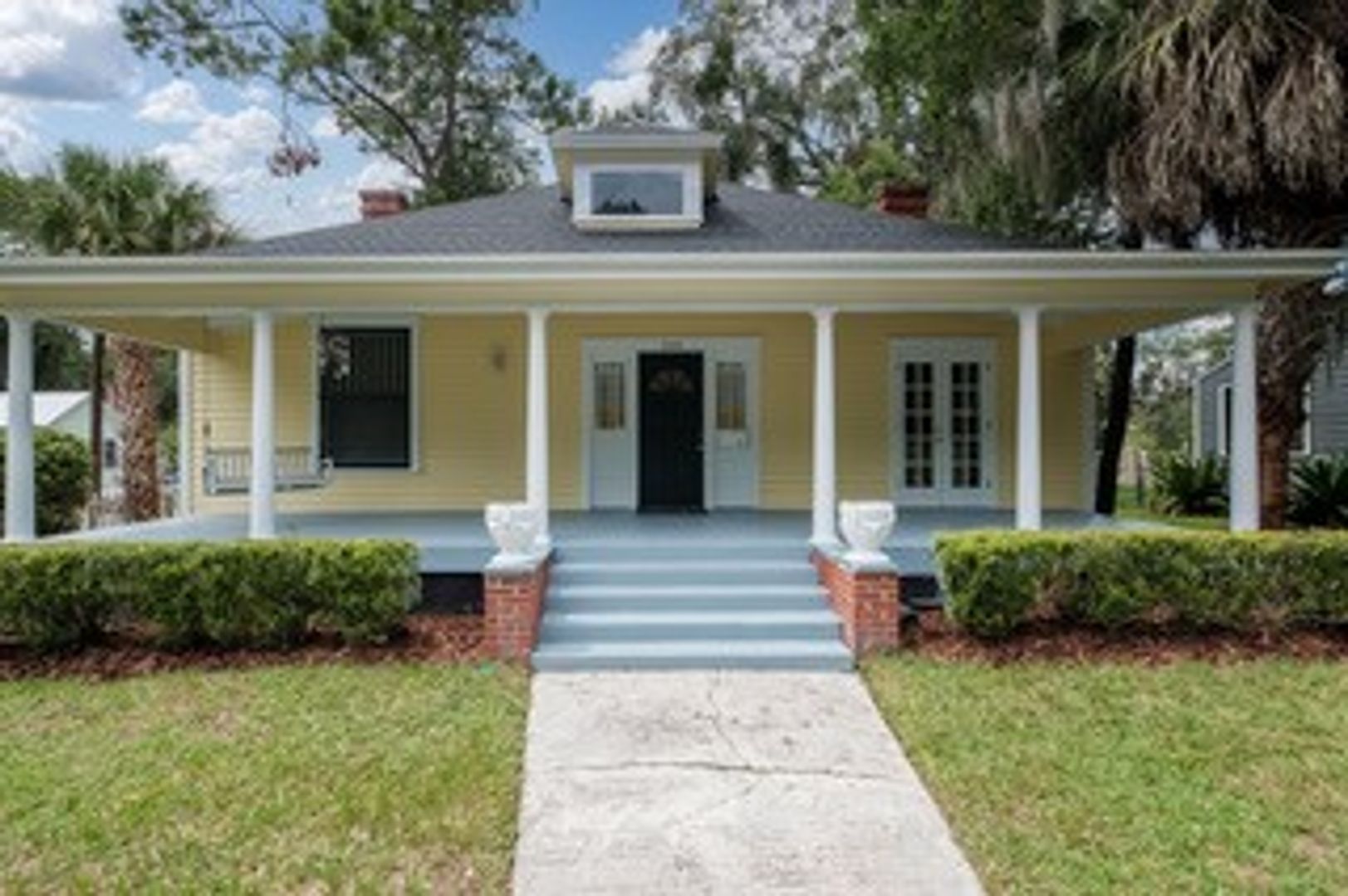 Gainesville House: 240 SW 3rd Street