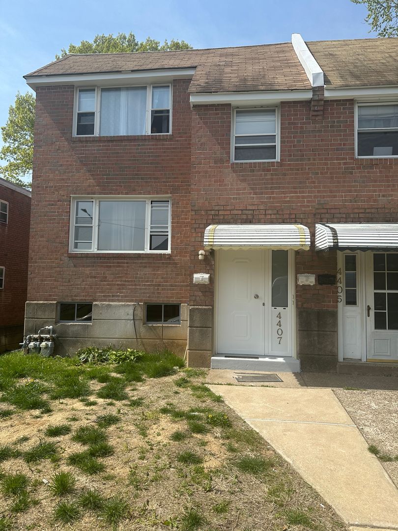 Drexel Hill Apartment: 4407 ROSEMONT AVENUE