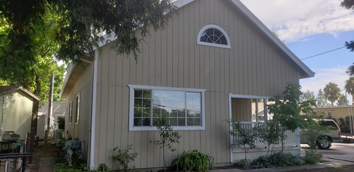 Beautiful updated 3b/1b home