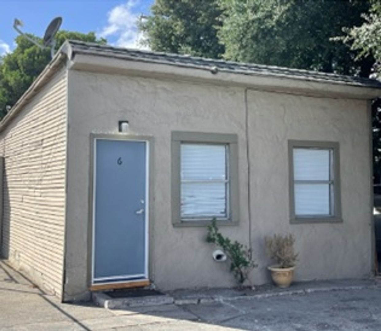 Gilroy Apartment: 8305 Monterey St & 8224 Church St