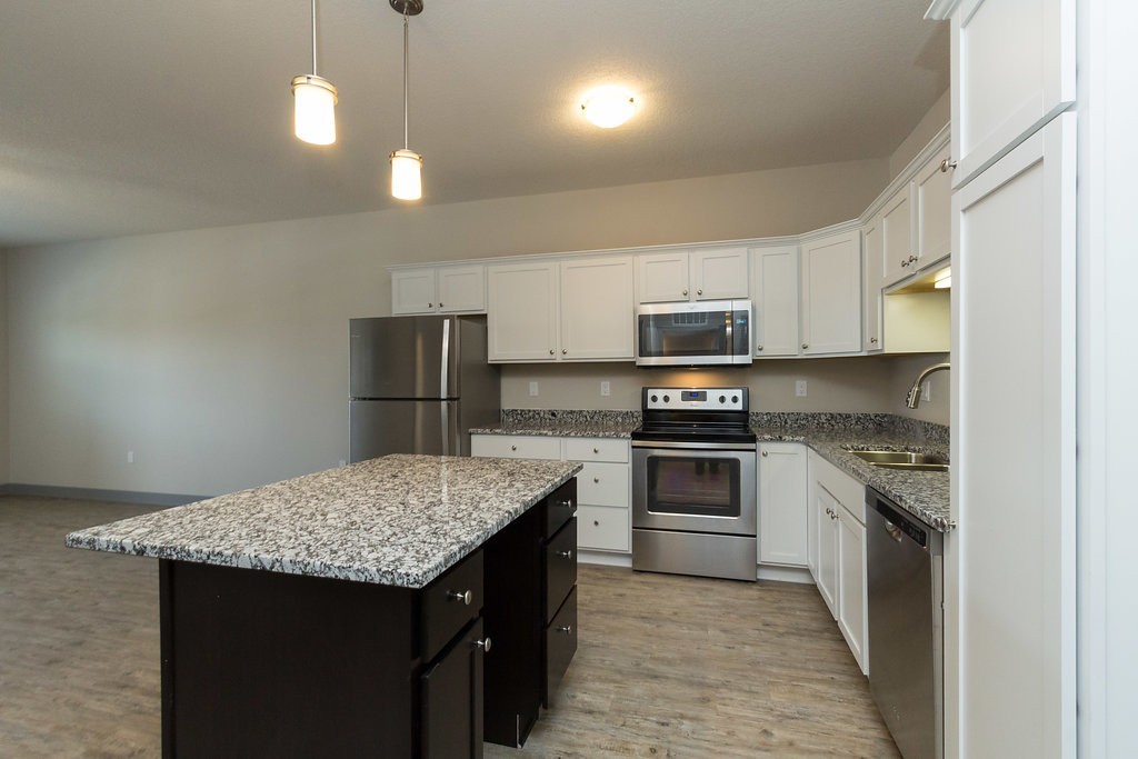 Ames Apartment: 3420 Aurora Avenue