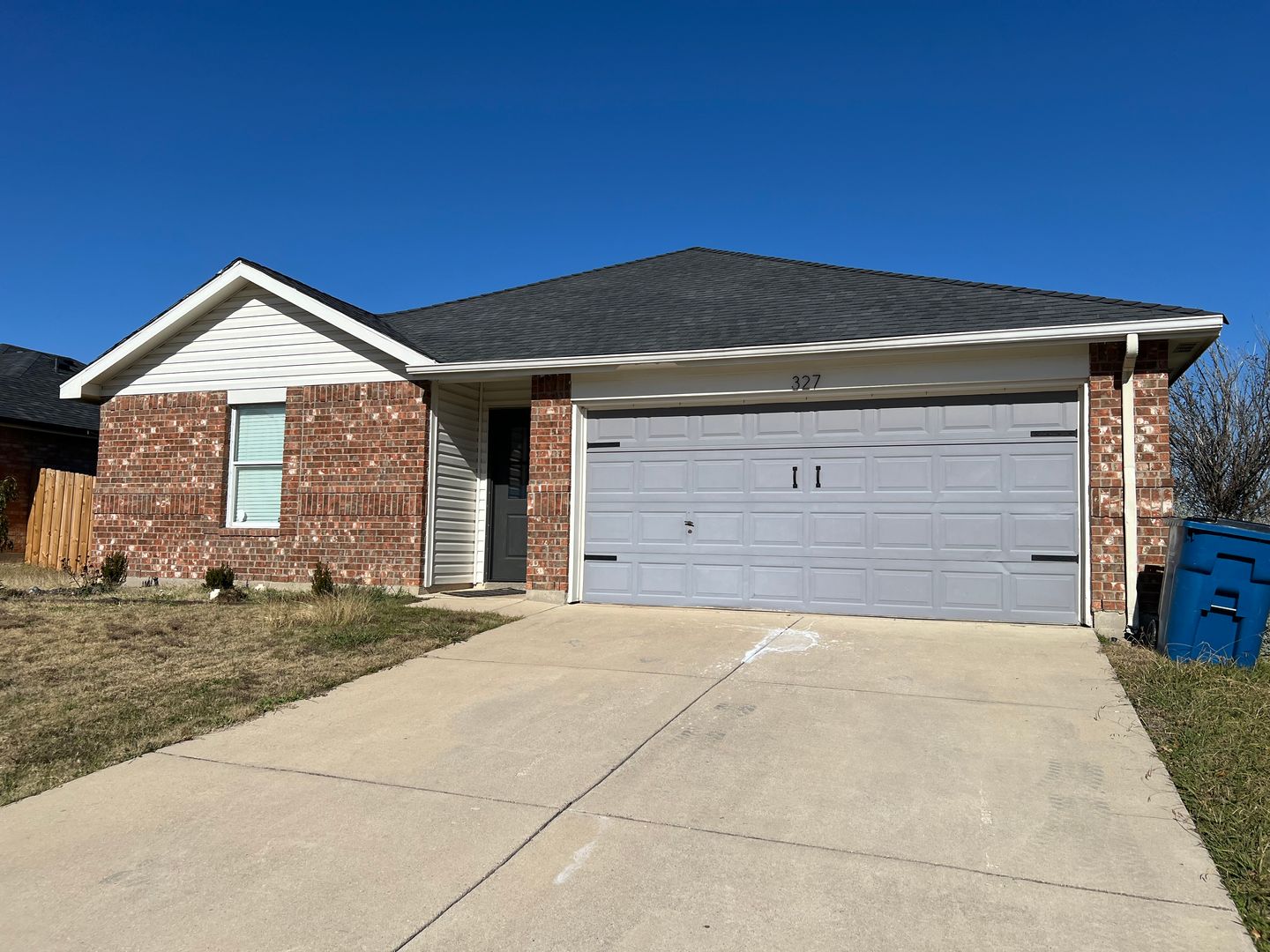 Sanger House: 327 Quail Crossing Drive