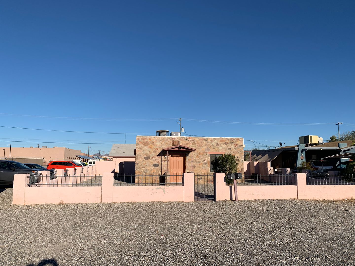 Parker Townhome: 1401 Mohave Ave. A&B