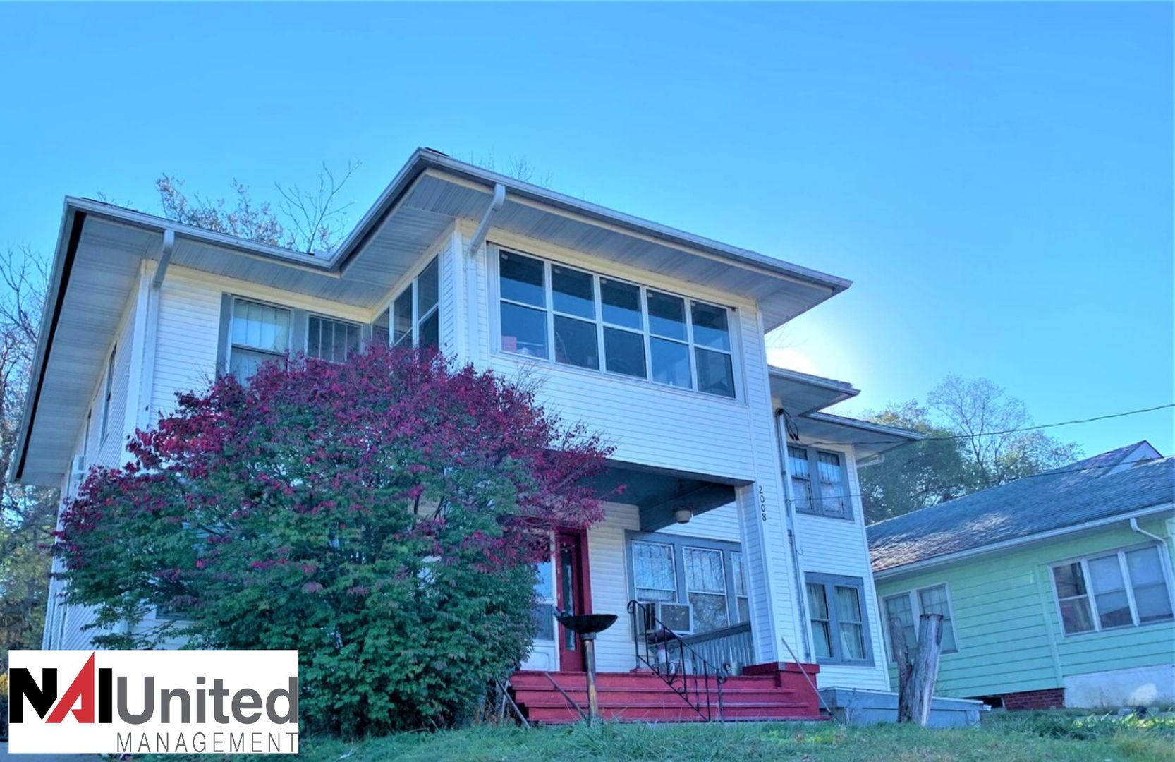 Sioux City Apartment: 2008 McDonald