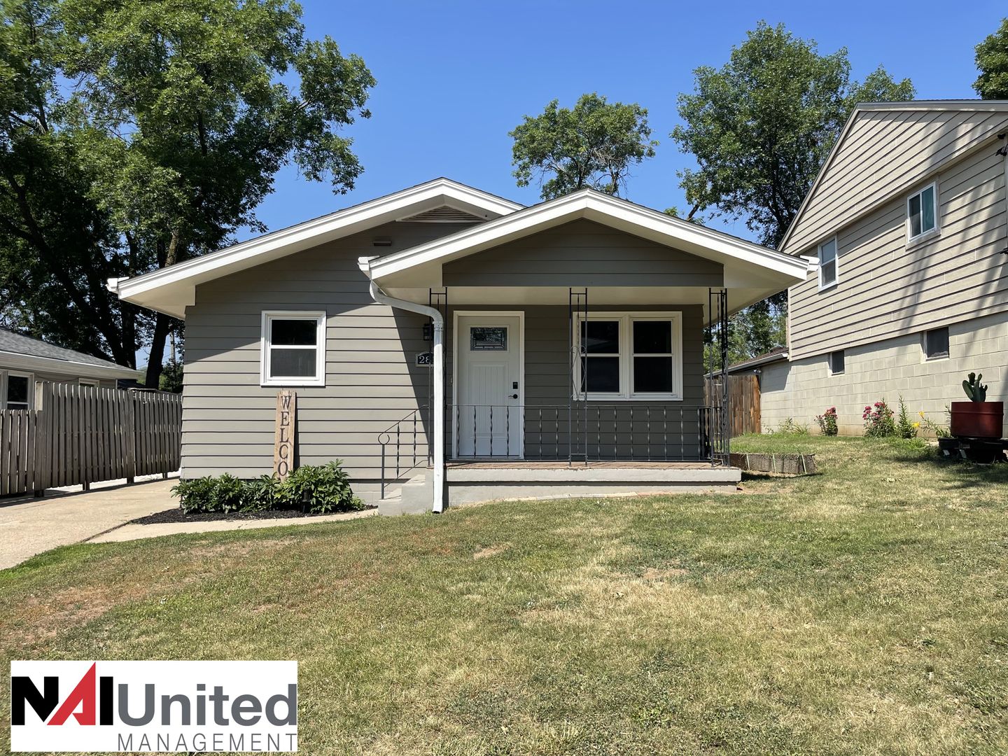 Sioux City House: 2811 S Lemon