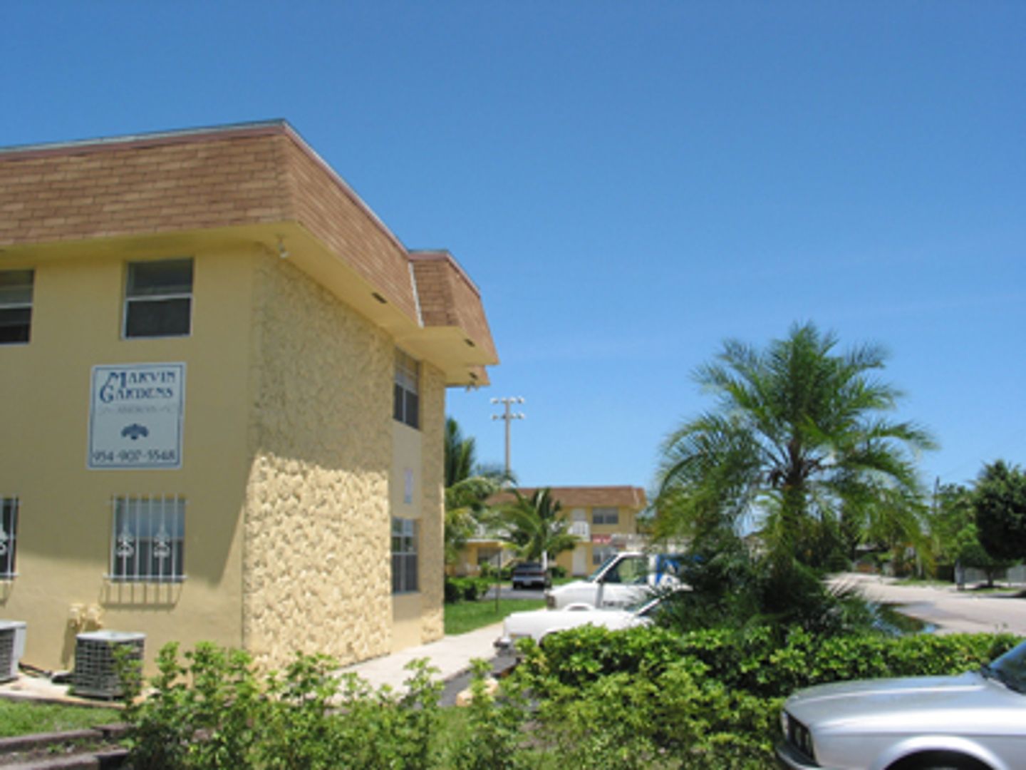 Fort Lauderdale Apartment: 3815 SW 16th St