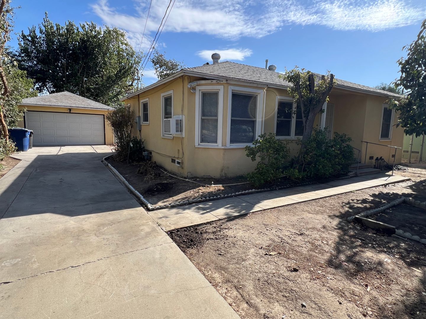 Redlands House: 25877 Chula Vista St.