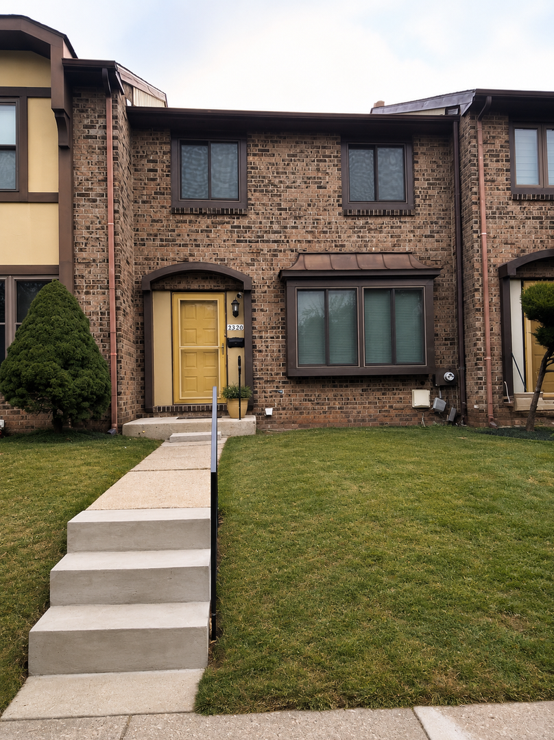 Holland House: 3230 Durham Pl