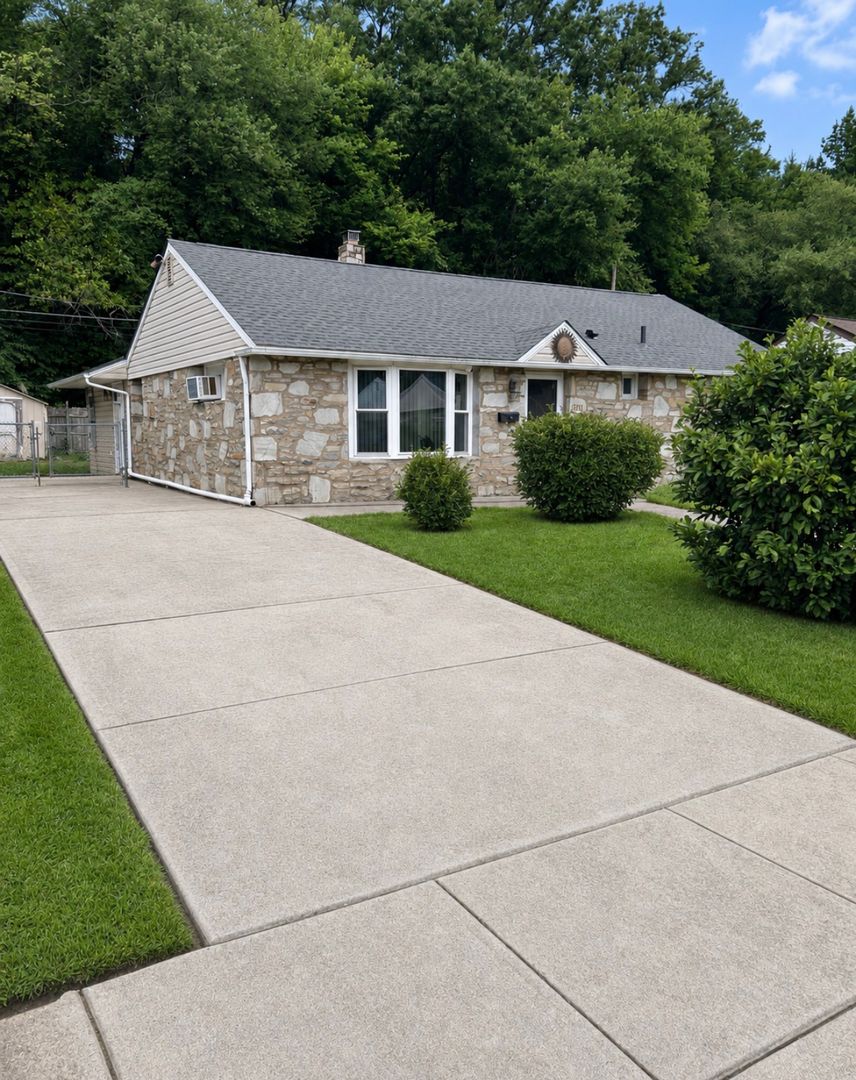2515 Woodlawn Dr 4 of 11