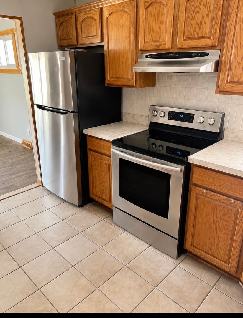 2515 Woodlawn Dr 9 of 11