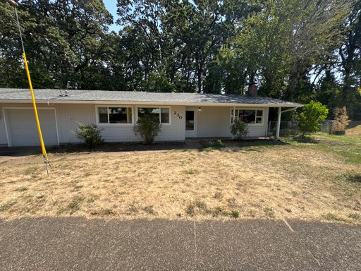 September Rent FREE! Spacious Duplex in Adair Village!