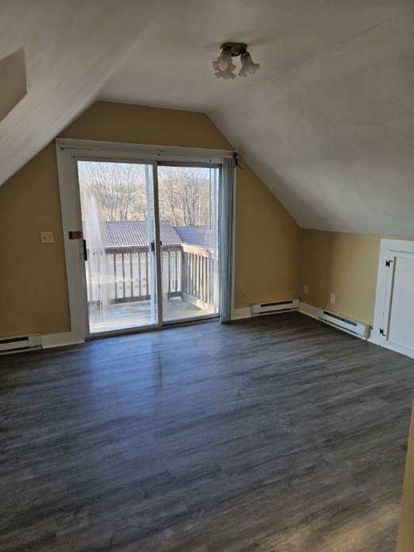 Wolfeboro Apartment: 45 King Street