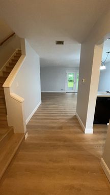Townhouse Available 9/10/26 - 2 Bed/ 1.5 Bath w/ Large Shared Yard