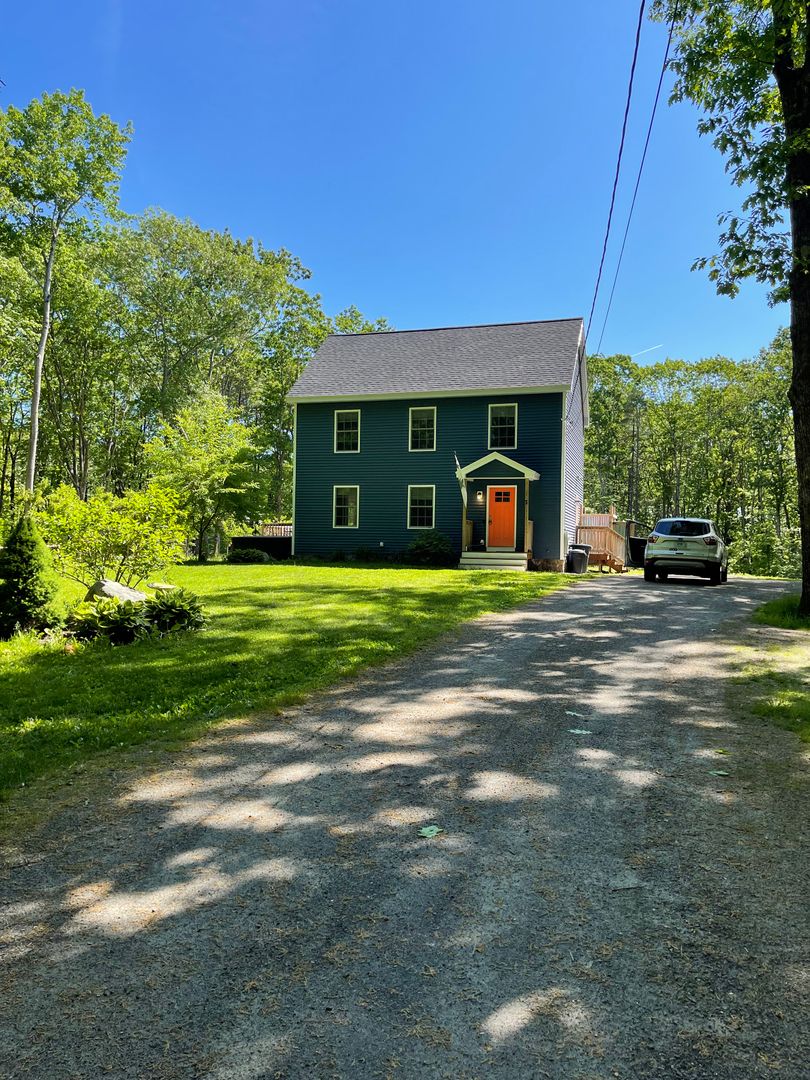 York House: 7 Browns Freehold