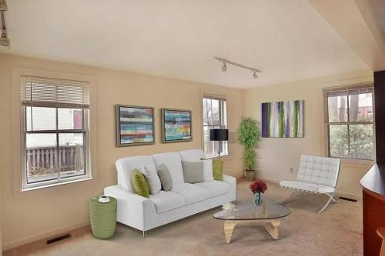 Newburyport Condo: 21 Essex St #2