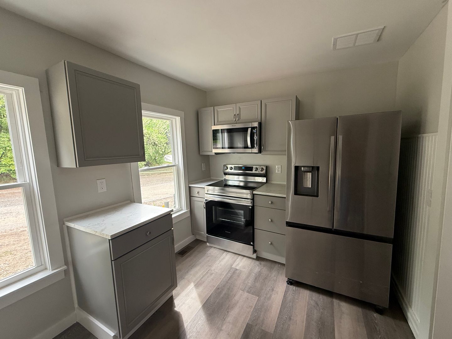 Franklin Apartment: 186 West Bow St
