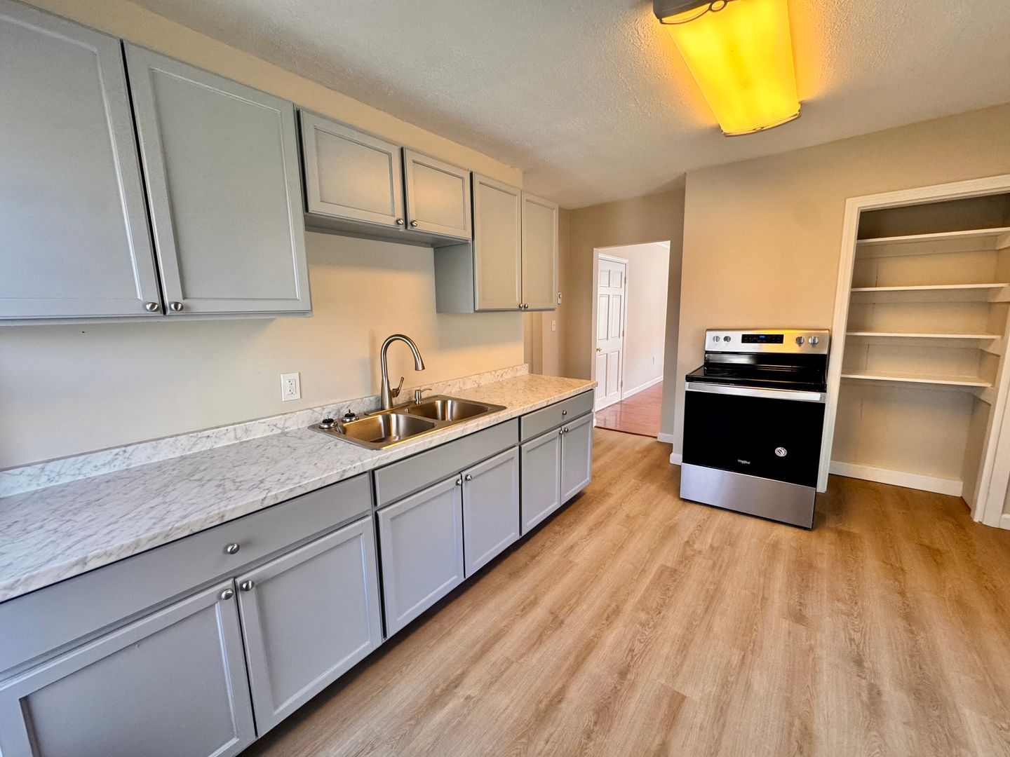 Dover Apartment: 11 Federal Street