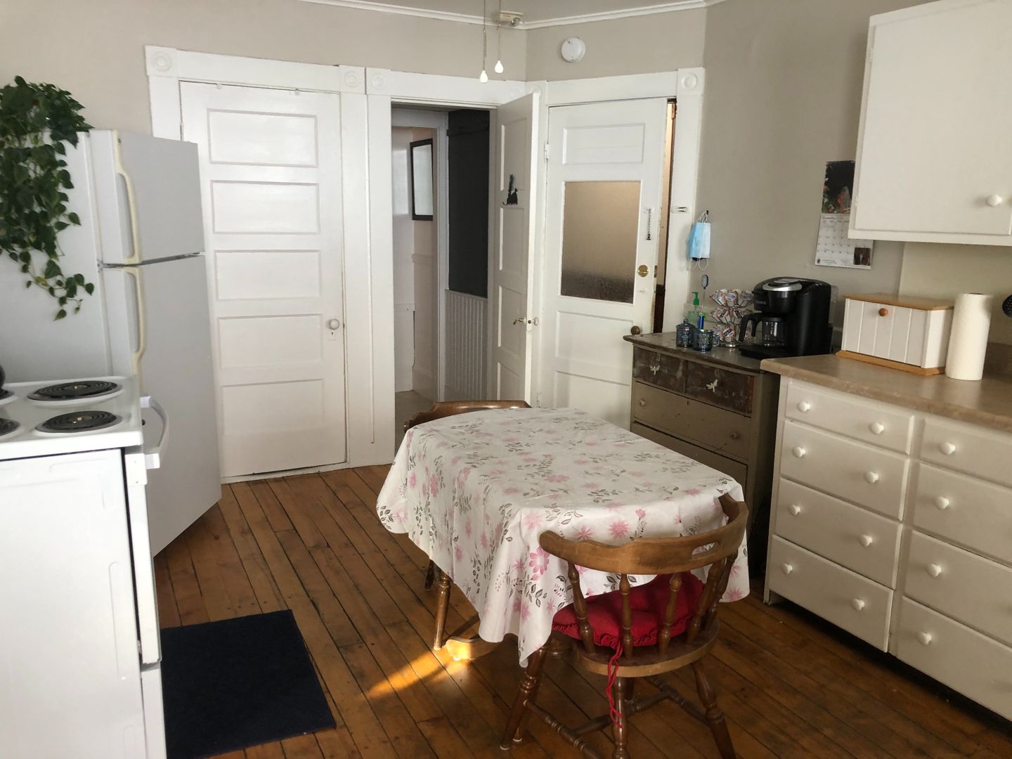 Meredith Apartment: 14 Main Street