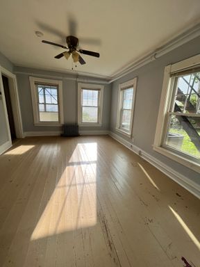 *Heat Included* - Downtown Meredith Cozy One Bedroom