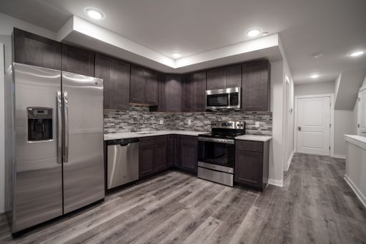 Brand New Construction 5 Bedroom/5.5 Bath Apartment With Washer/Dryer in University City – photo 1