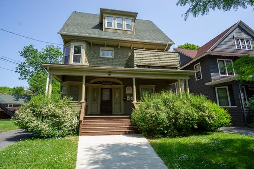 117 Concord Apt 2 - Available 6/1/27 - Great Value Hardwood Floors Private Porch – photo 1