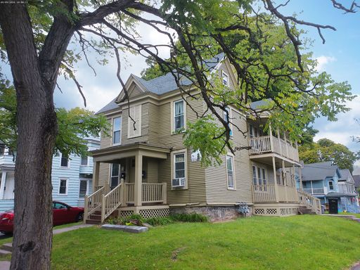 107 Dell Apt 2 - AVAILABLE 7/1/27 - Charming 2 Bedroom with Spiral Staircase – photo 1
