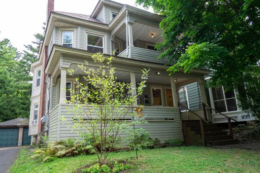 689 Allen St Apt 2 - Available 8/1/27 - Large Newly Renovated Second Floor Flat – photo 1