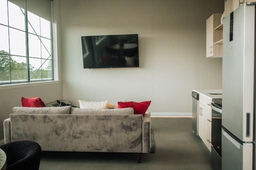 Hilltop Lofts - Fully Furnished! – photo 1