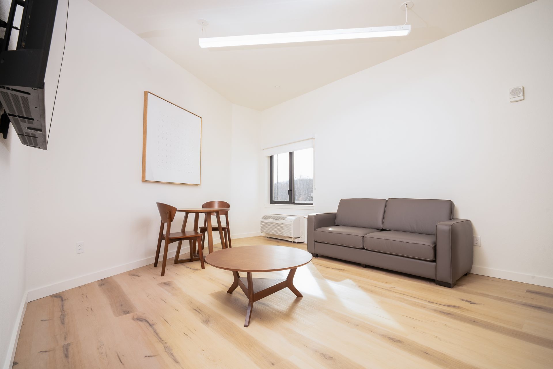 Fayetteville Apartment: 653 W 15th St.