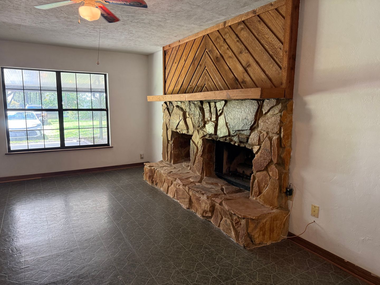 16326 NW 118th Pl 6 of 12