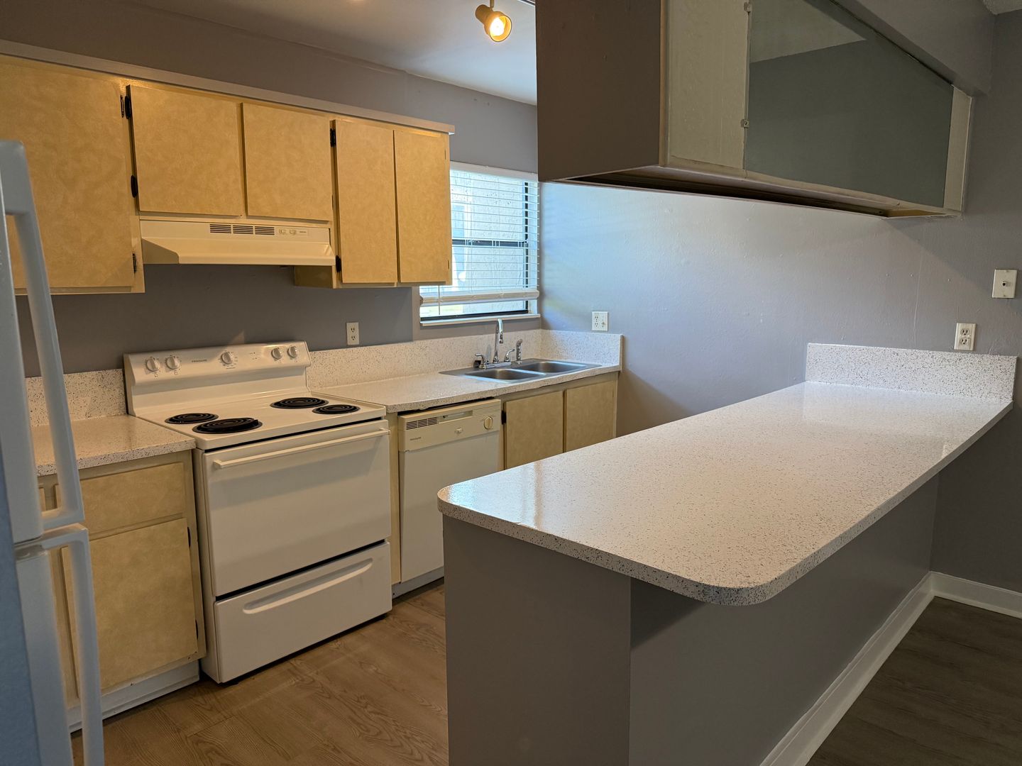 Gainesville Condo: Y-219 2811 S.W. Archer Rd.