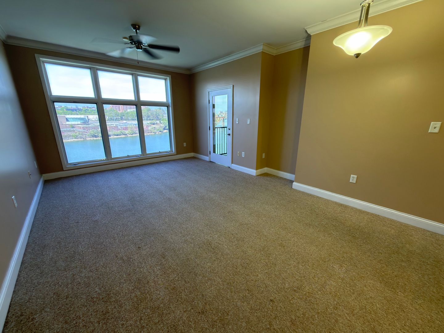 RIVER TOWNE CONDOMINIUMS, UNIT 503 6 of 12