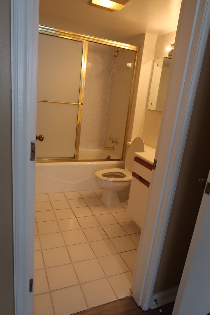 SULLINS RIDGE CONDOMINIUMS, UNIT 204 12 of 12