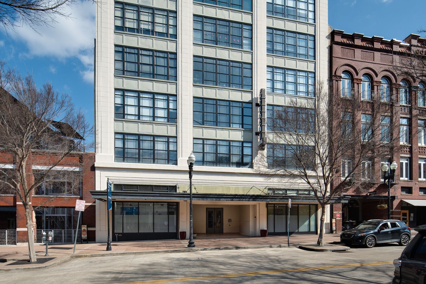 Knoxville Condo: 116 Gay St.
