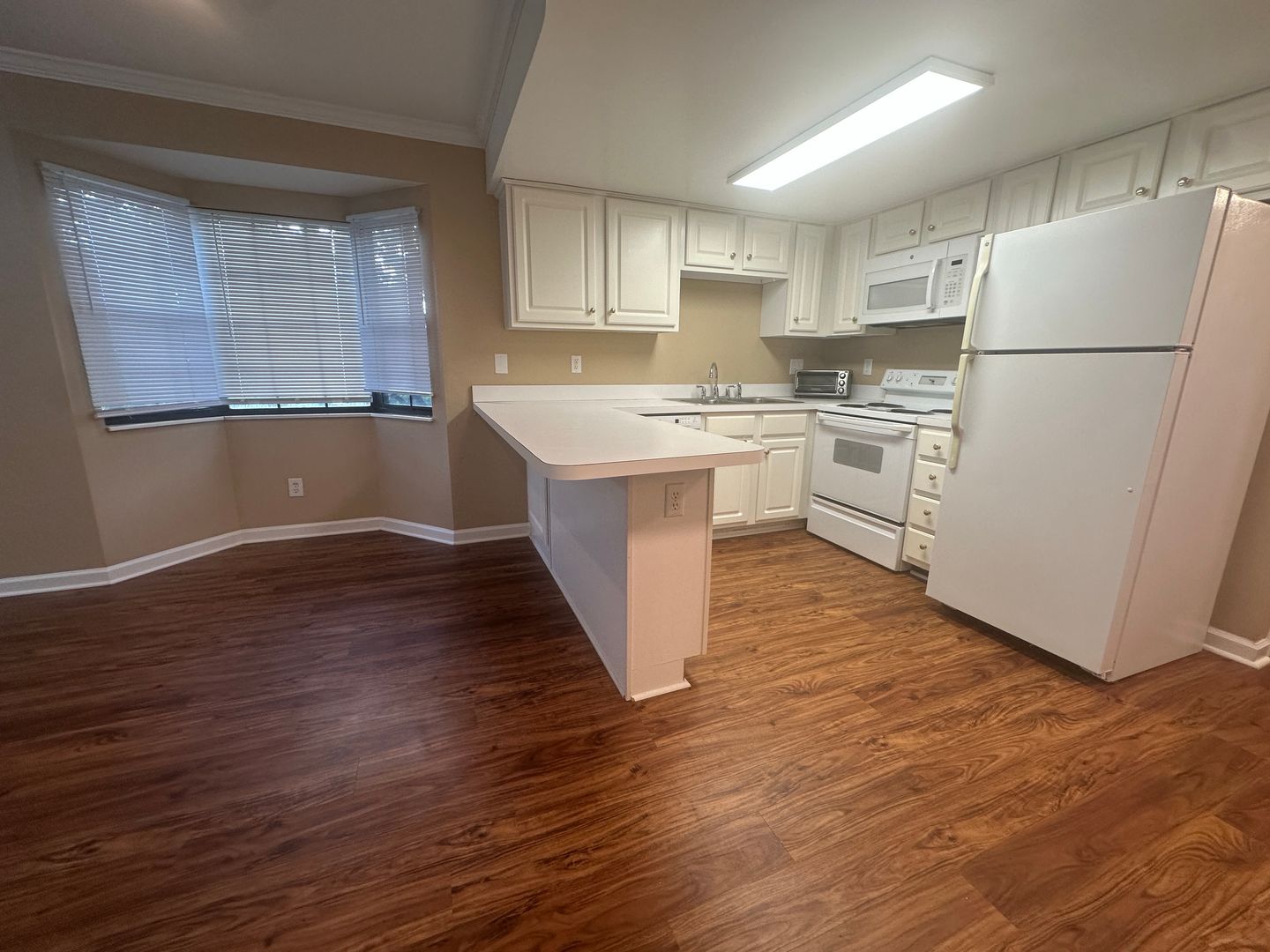 Knoxville Condo: 2201 Lake Avenue, #208