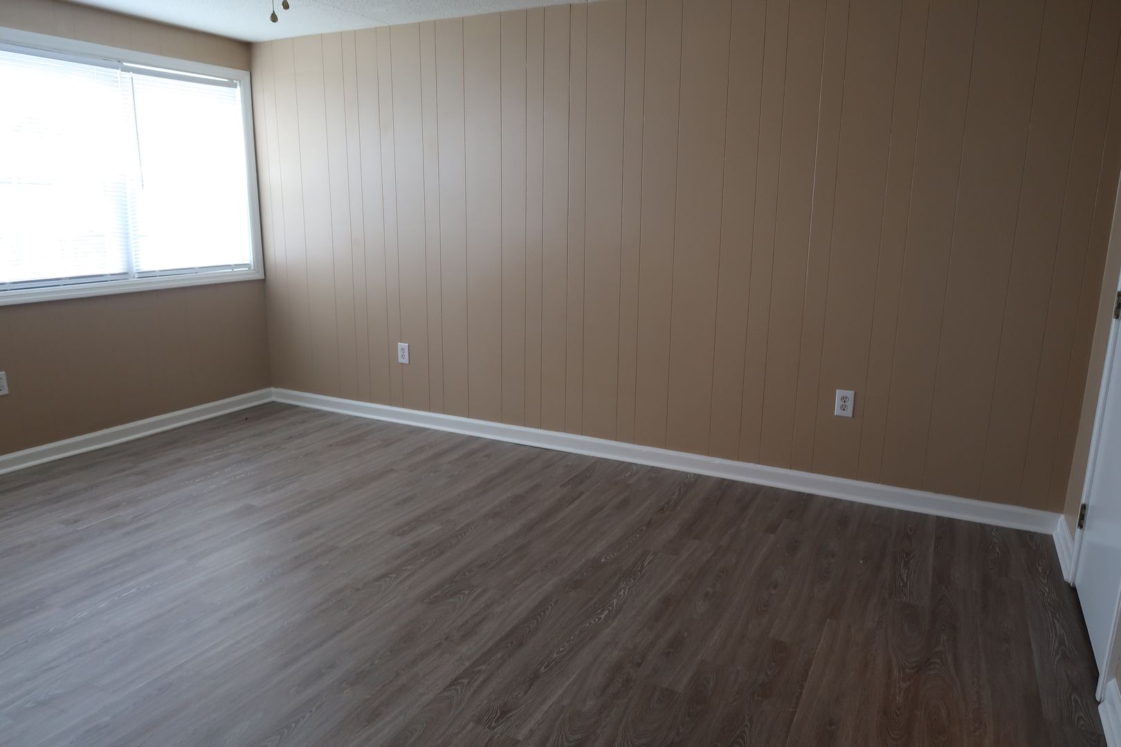 SULLINS RIDGE CONDOMINIUMS, UNIT 204 6 of 12