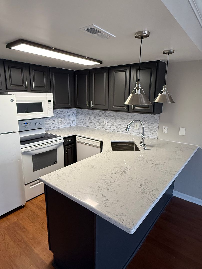 Knoxville Condo: 2201 Franklin Station Way, #204