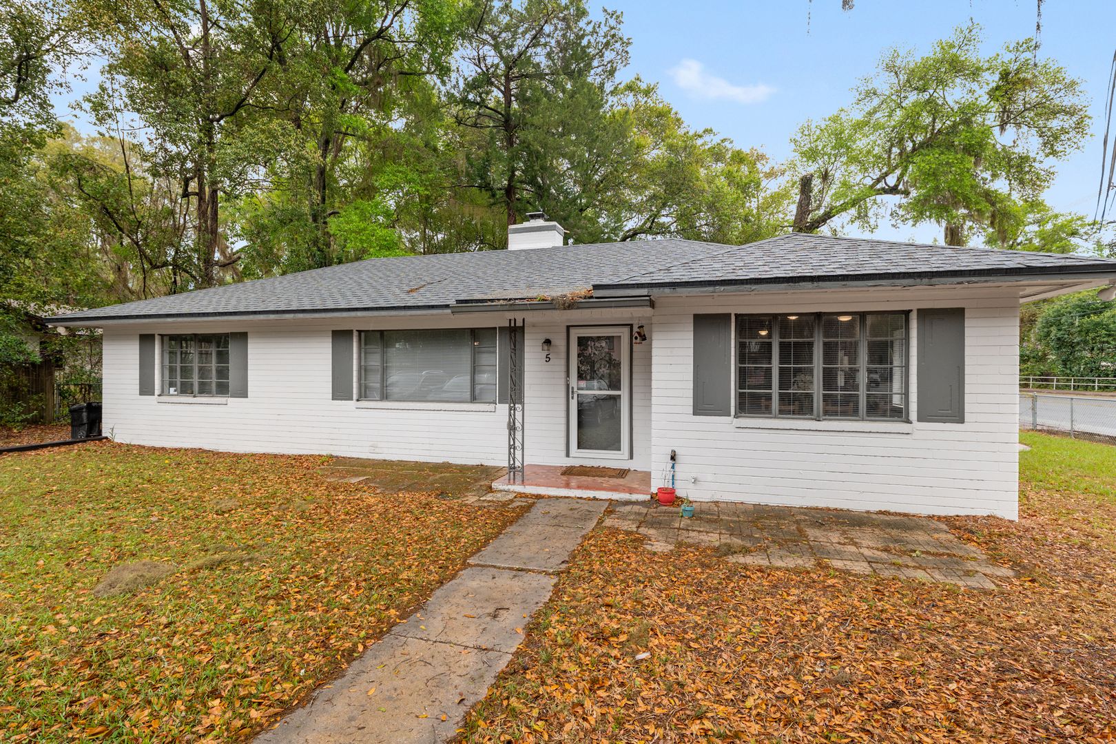 Gainesville House: 5 NW 26th St