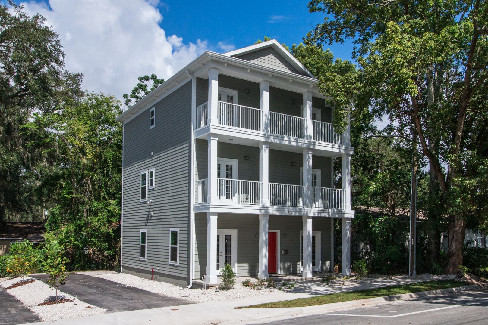 Gainesville House: 824 SW 9th Street