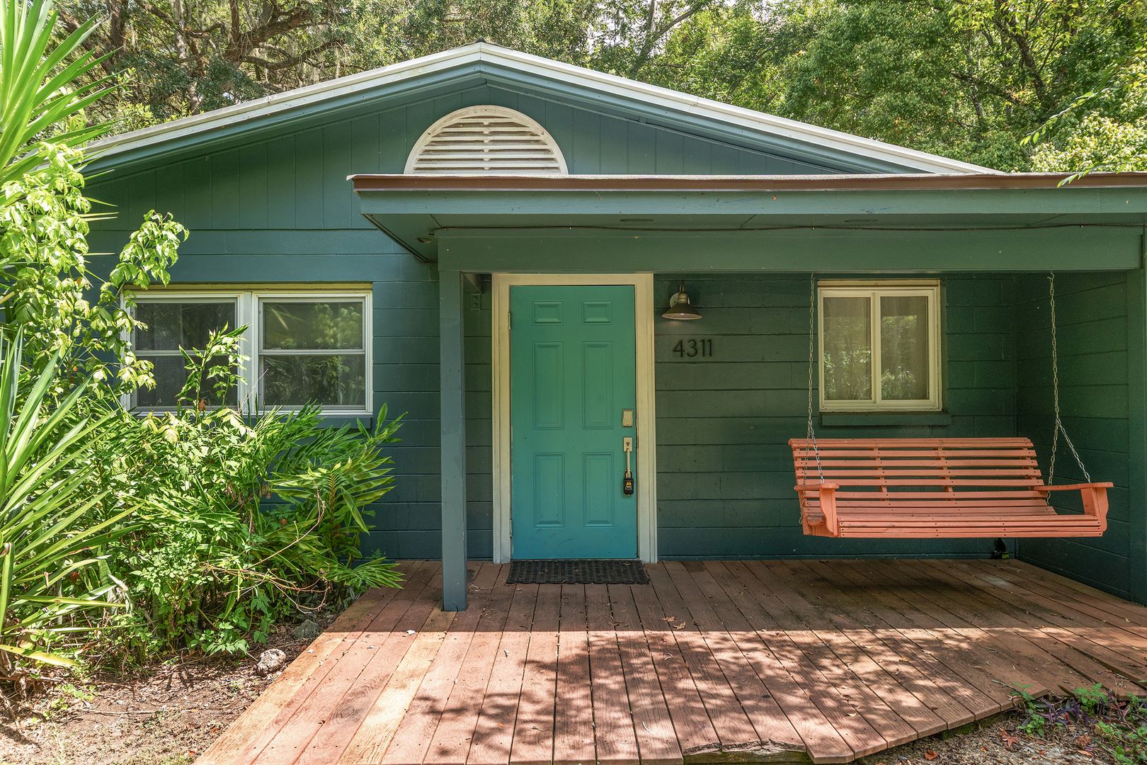 Gainesville House: 4311 SW 44th St