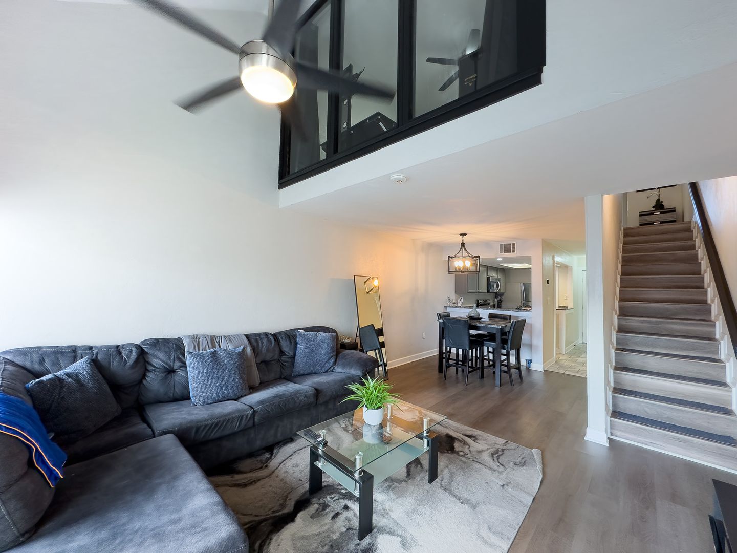 Gainesville Townhome: 1680 SW 16TH ST