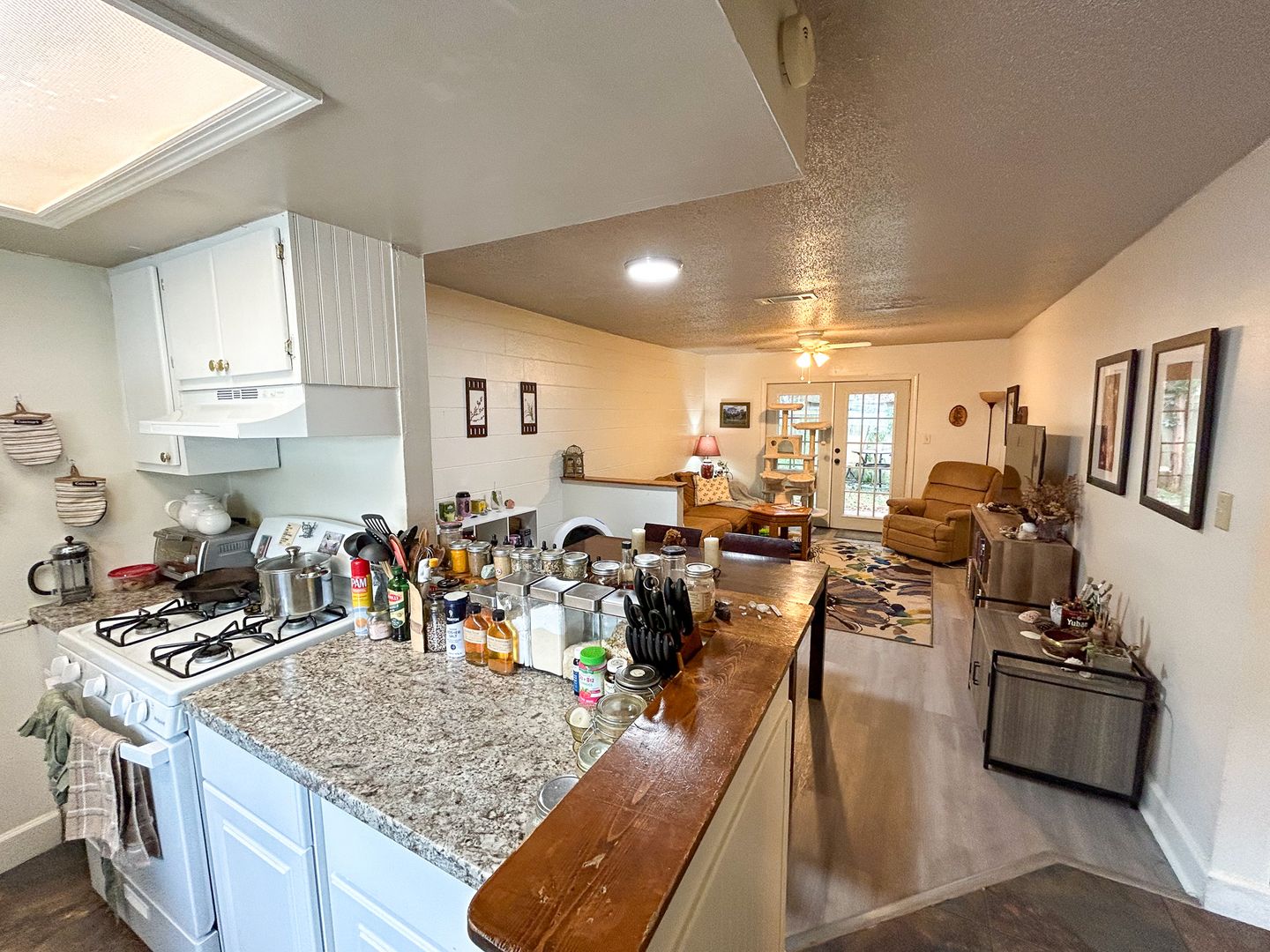 Gainesville Condo: 422 SE 8th St