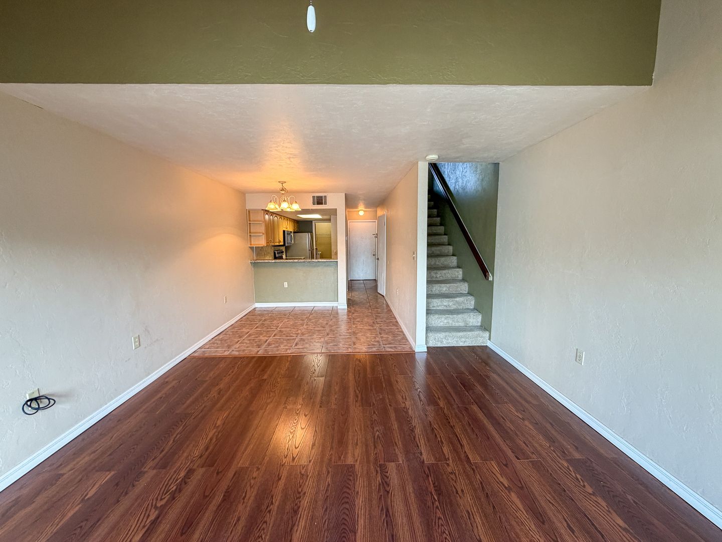 Gainesville Townhome: 1662 SW 16th St