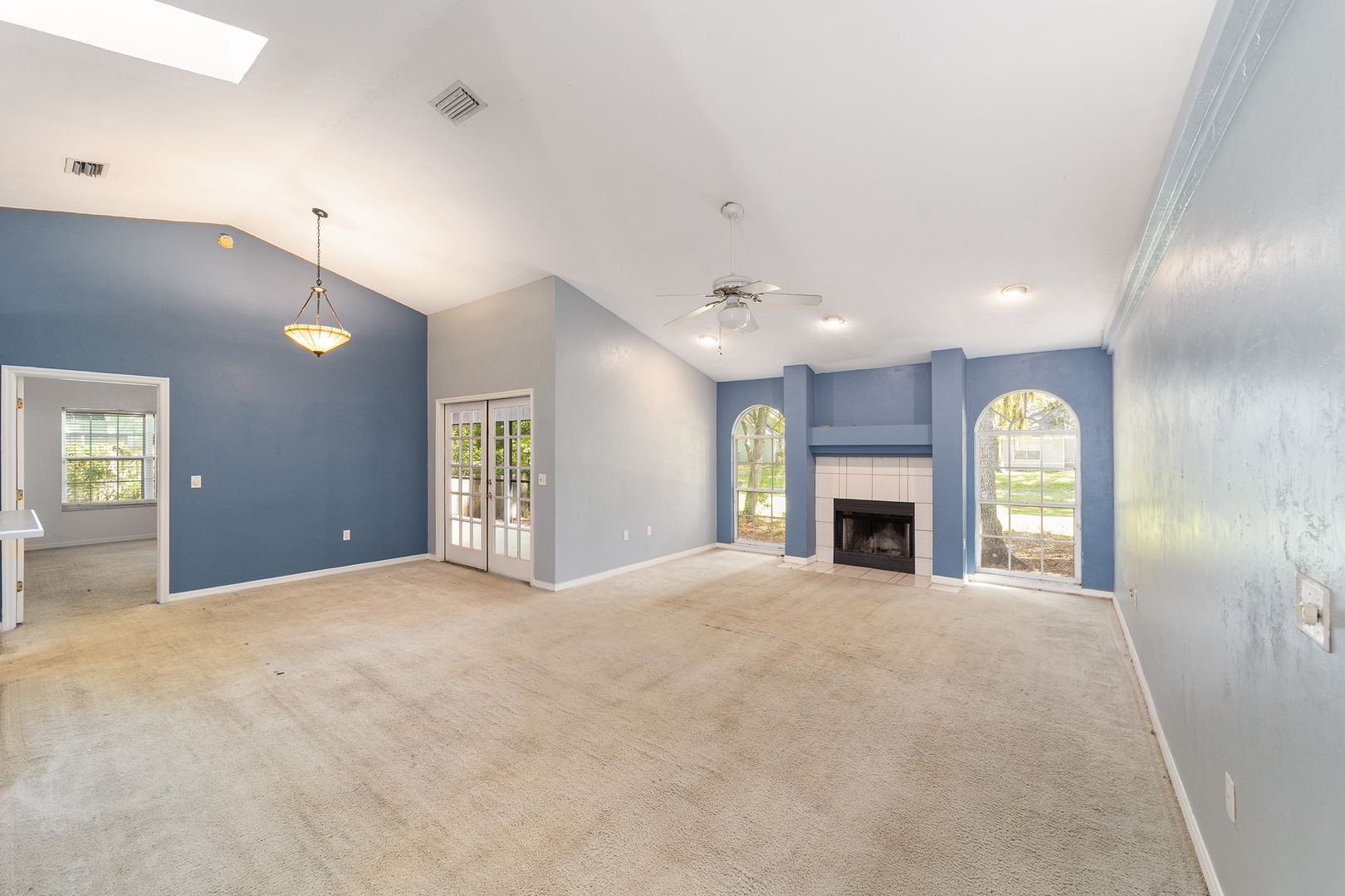 Gainesville House: 4105 NW 35th St