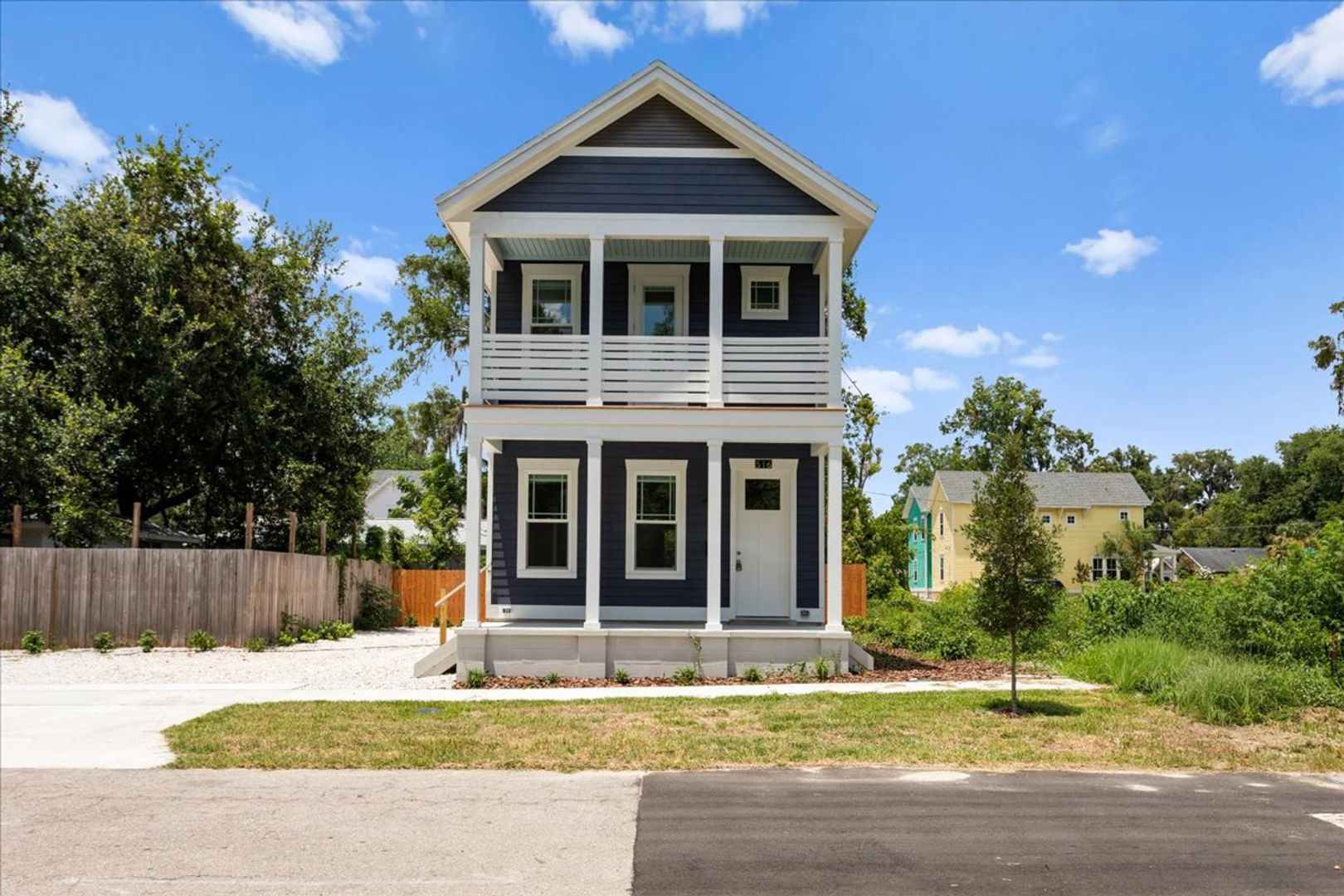 Gainesville House: 516 SW 7th Place