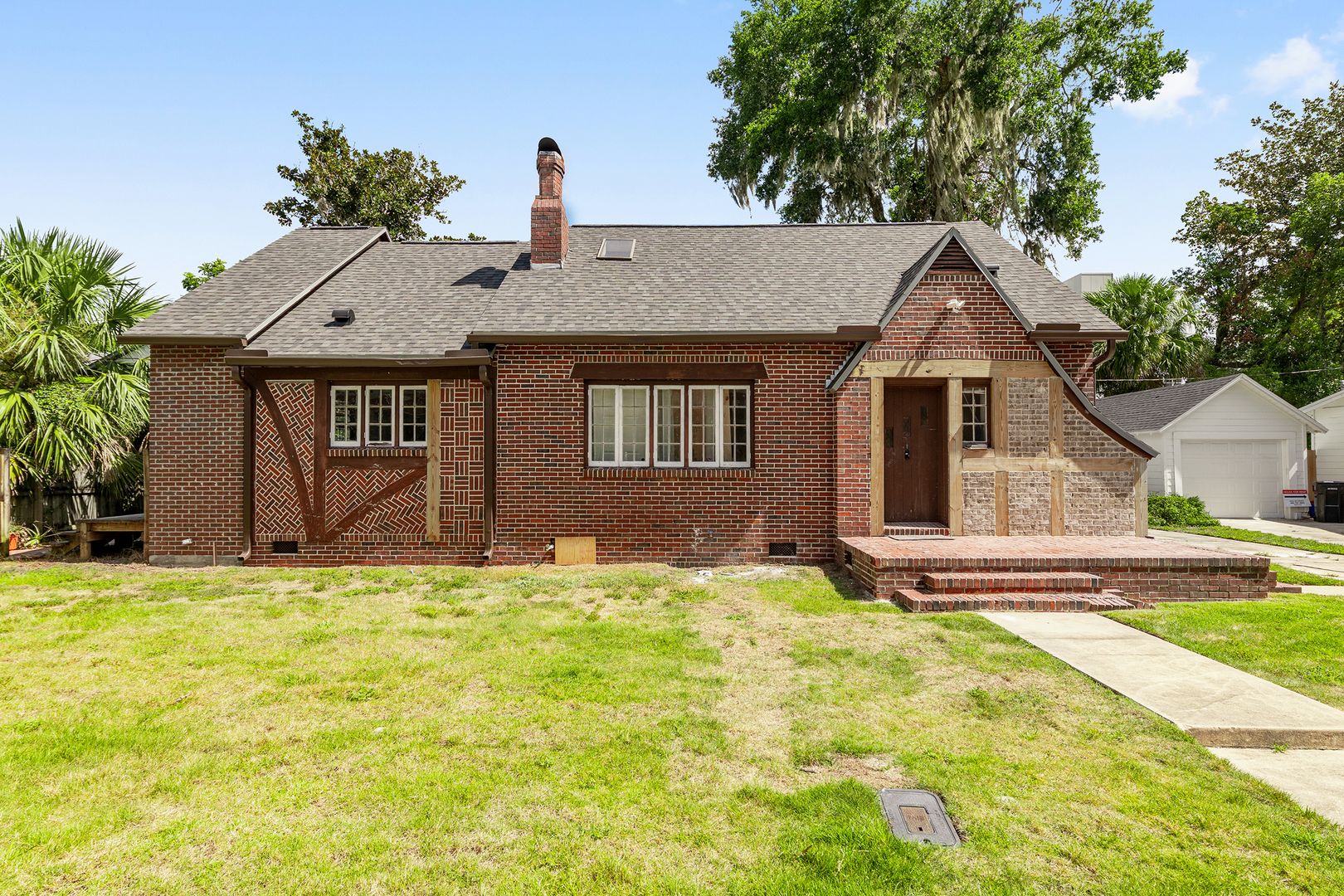 Gainesville House: 1226 NW 4th Ave