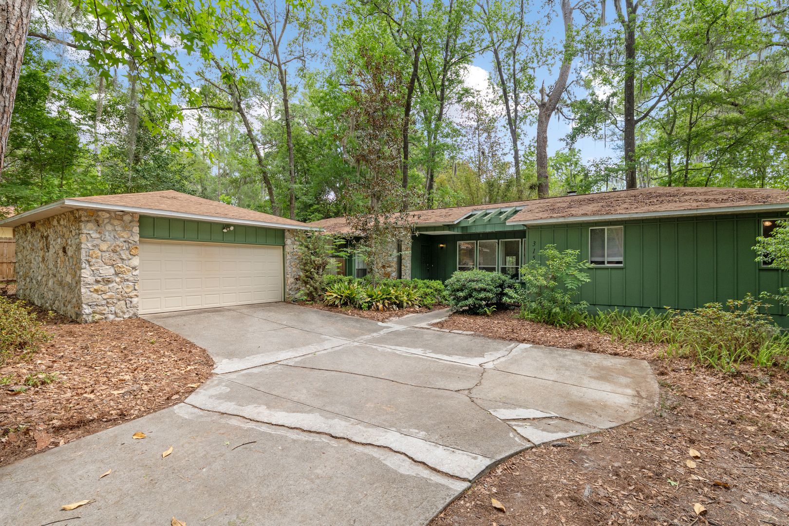 Gainesville House: 315 NW 28th Street